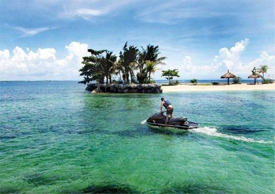 菲律宾大力推动旅游业 推出2015年观光年活动