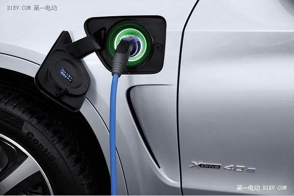 电·光·趣 2015纽约车展首发新能源汽车前瞻